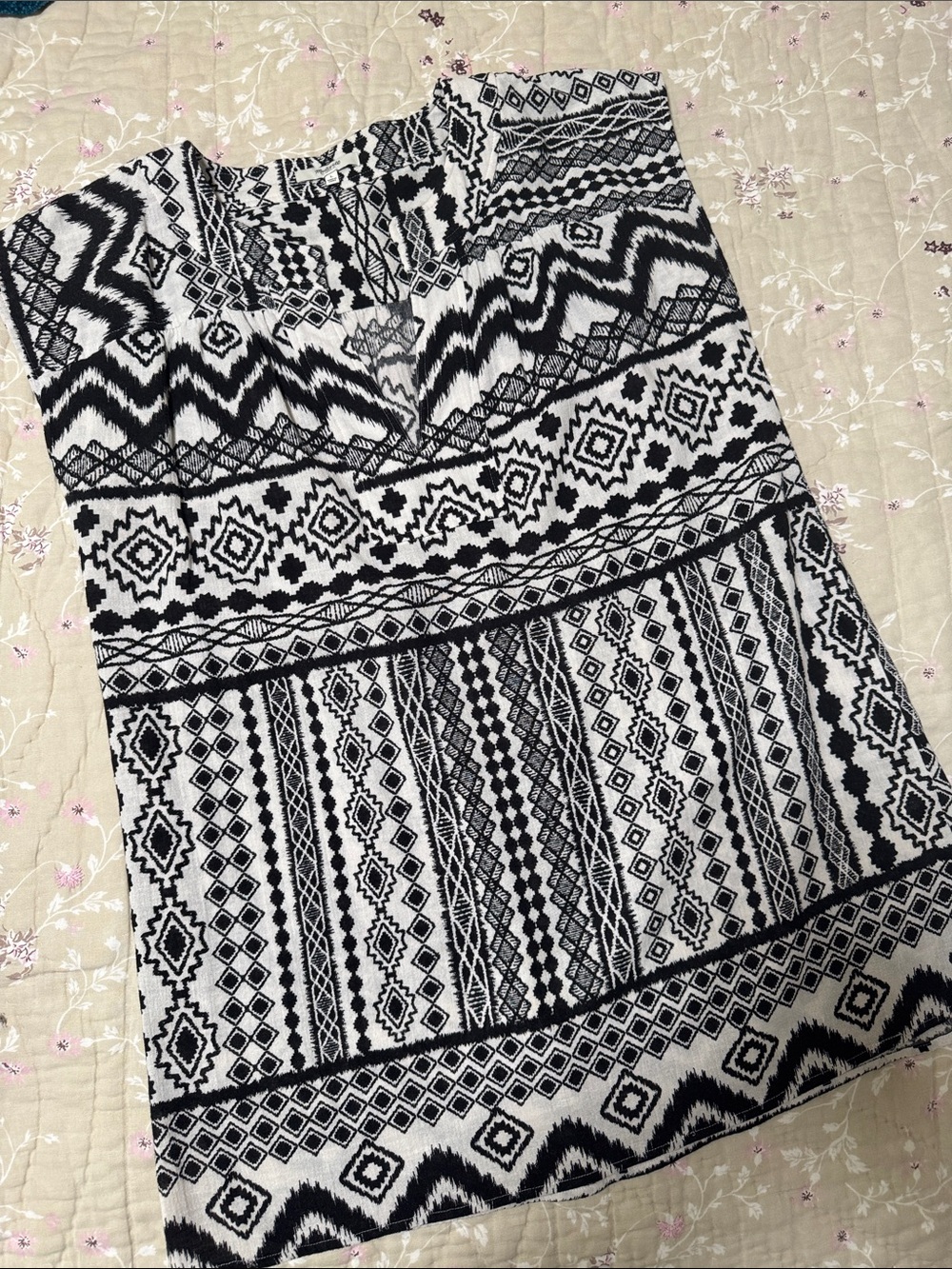 Madewell Black and White Tribal Print Sleeveless Tank